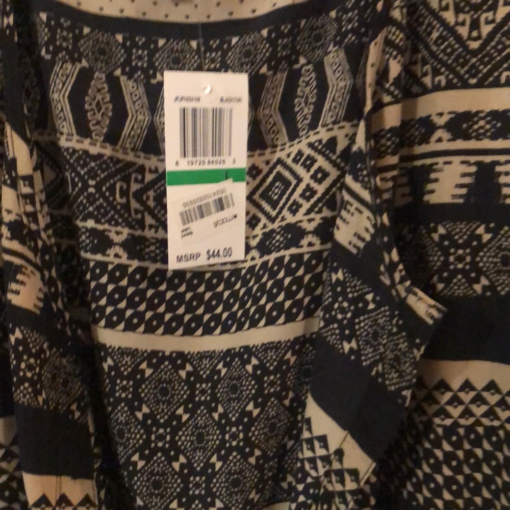 Large Aztec romper - Picture 4 of 4